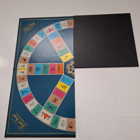 Trivial Pursuit Master Game Genus II Edition - Picture 7 of 8